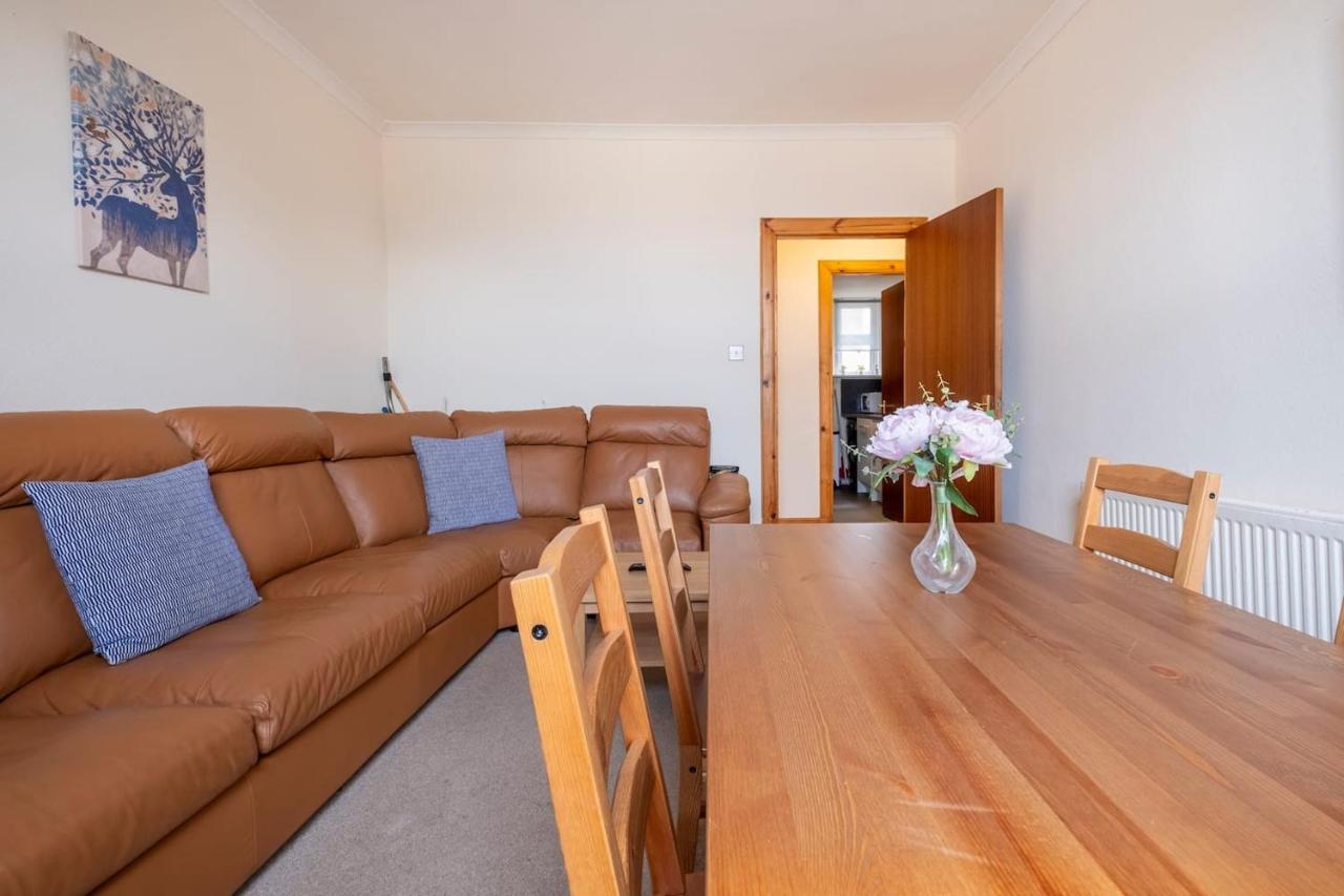 2 Bed Central Ness Apart - May Court Inverness Eksteriør bilde